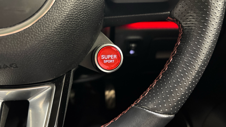 MG Hs 1.5 T-GDI Exclusive 5dr DCT Petrol Hatchback